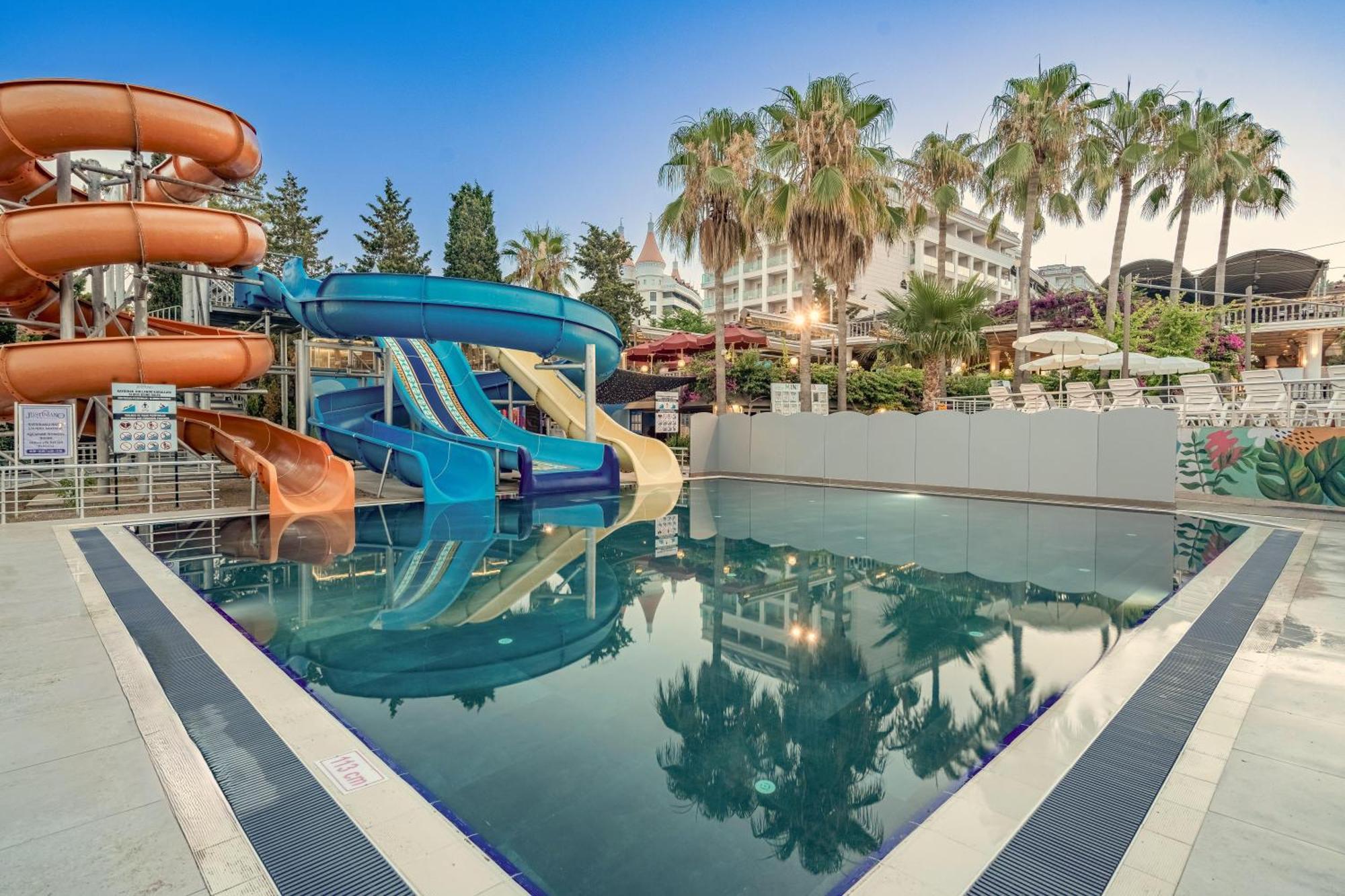 Justiniano Theodora Resort Окурджалар Экстерьер фото