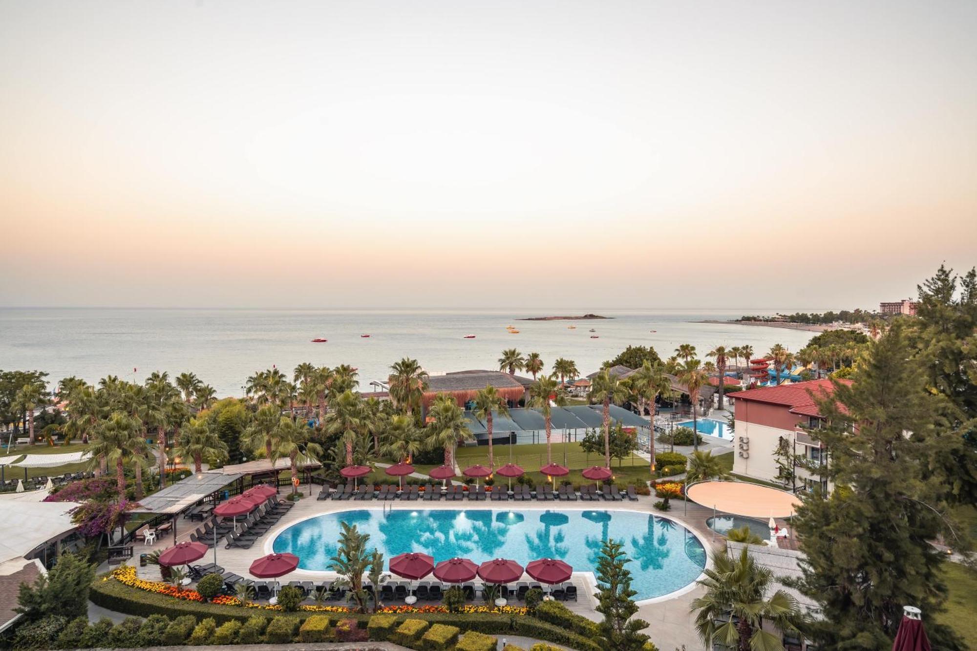 Justiniano Theodora Resort Окурджалар Экстерьер фото
